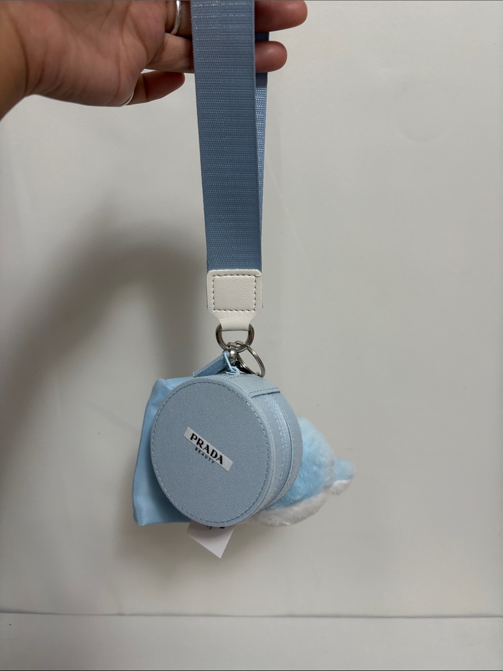 Prada Beauty Round Case with blue wristlet pouch and keychain - Picture 4 of 11